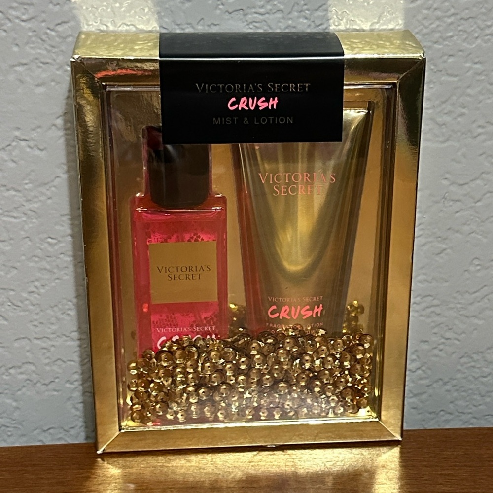 Rare NIB Victoria Secret Crush Fragrance Mist and Lotion New Set